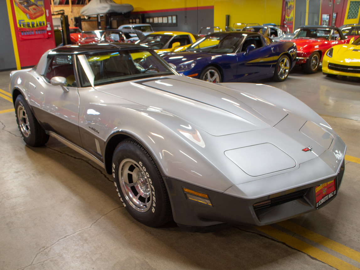 1982 Silver Corvette Coupe