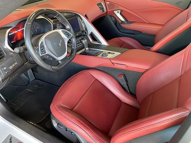 2019 corvette white zr 1 interior 1