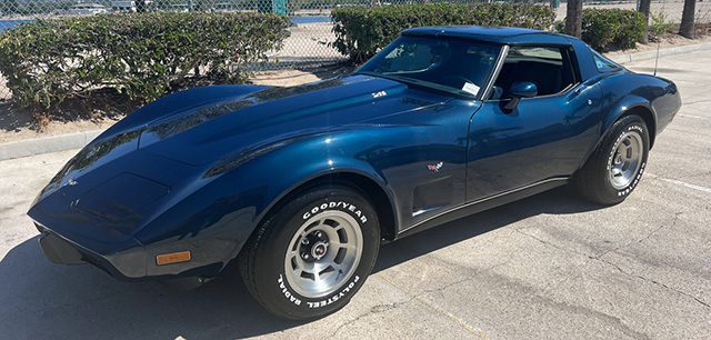 1979 blue corvette 1