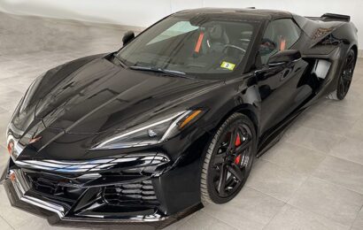 Corvette Z06’s Arrive at the Ron Fellows Performance Driving School