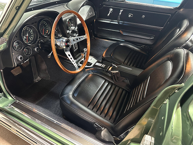 1967 Green L71 Corvette Coupe Interior