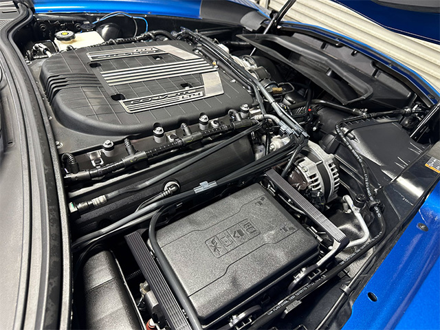 2016 Blue Z06 Engine